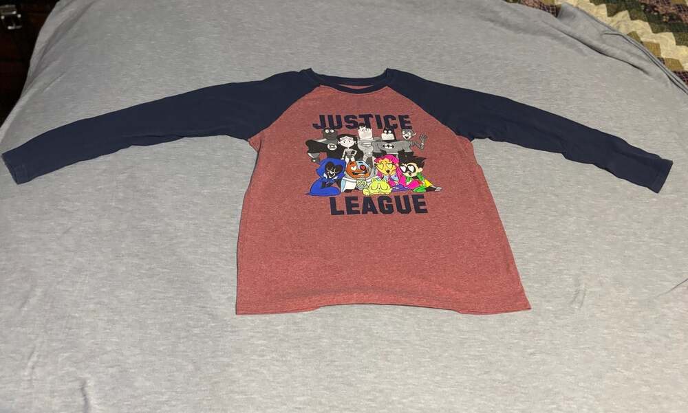DC Comics Justice League Long Sleeve Raglan Shirt Boys Size L (10/12)